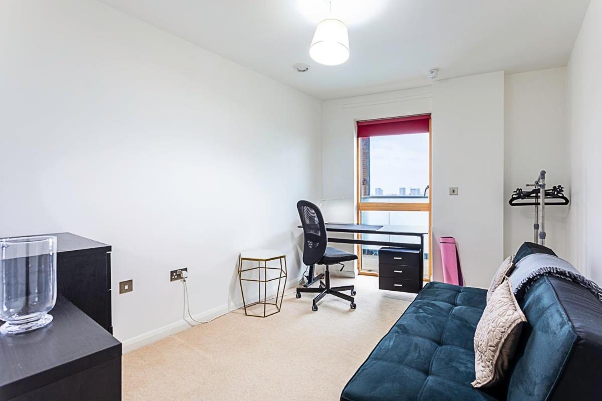 Trendy Queen'S Park Apartment With Views Across London Eksteriør billede