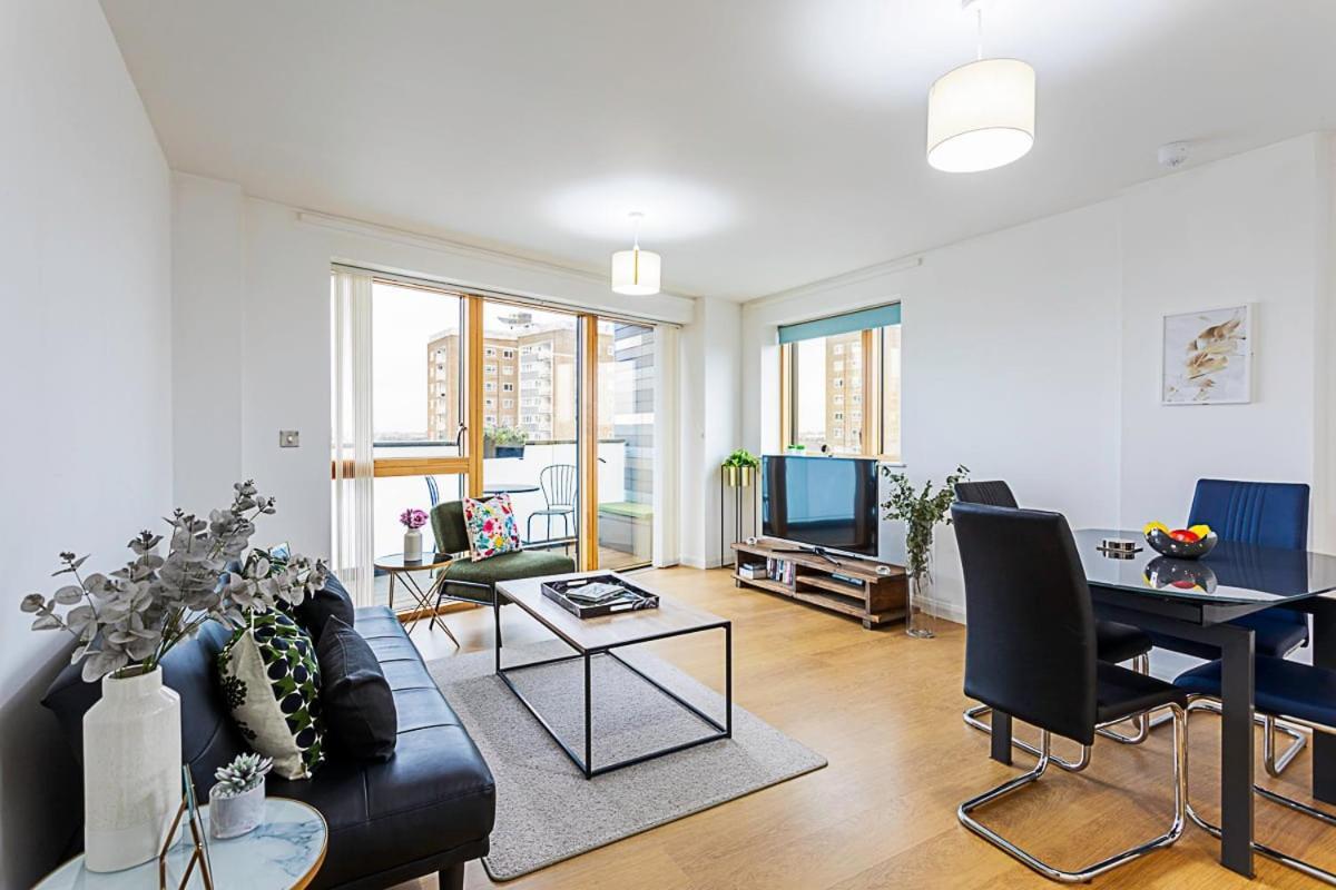 Trendy Queen'S Park Apartment With Views Across London Eksteriør billede